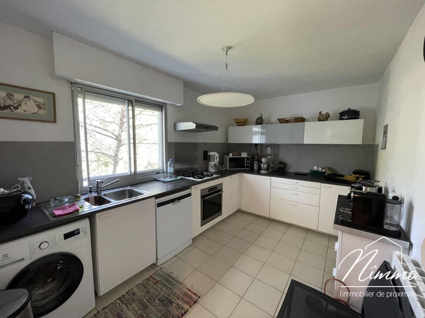 Appartement à vendre, 90m², Nîmes