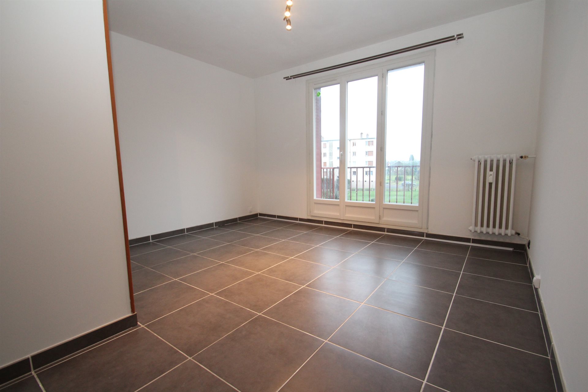 Appartement à louer, 56m², Decize