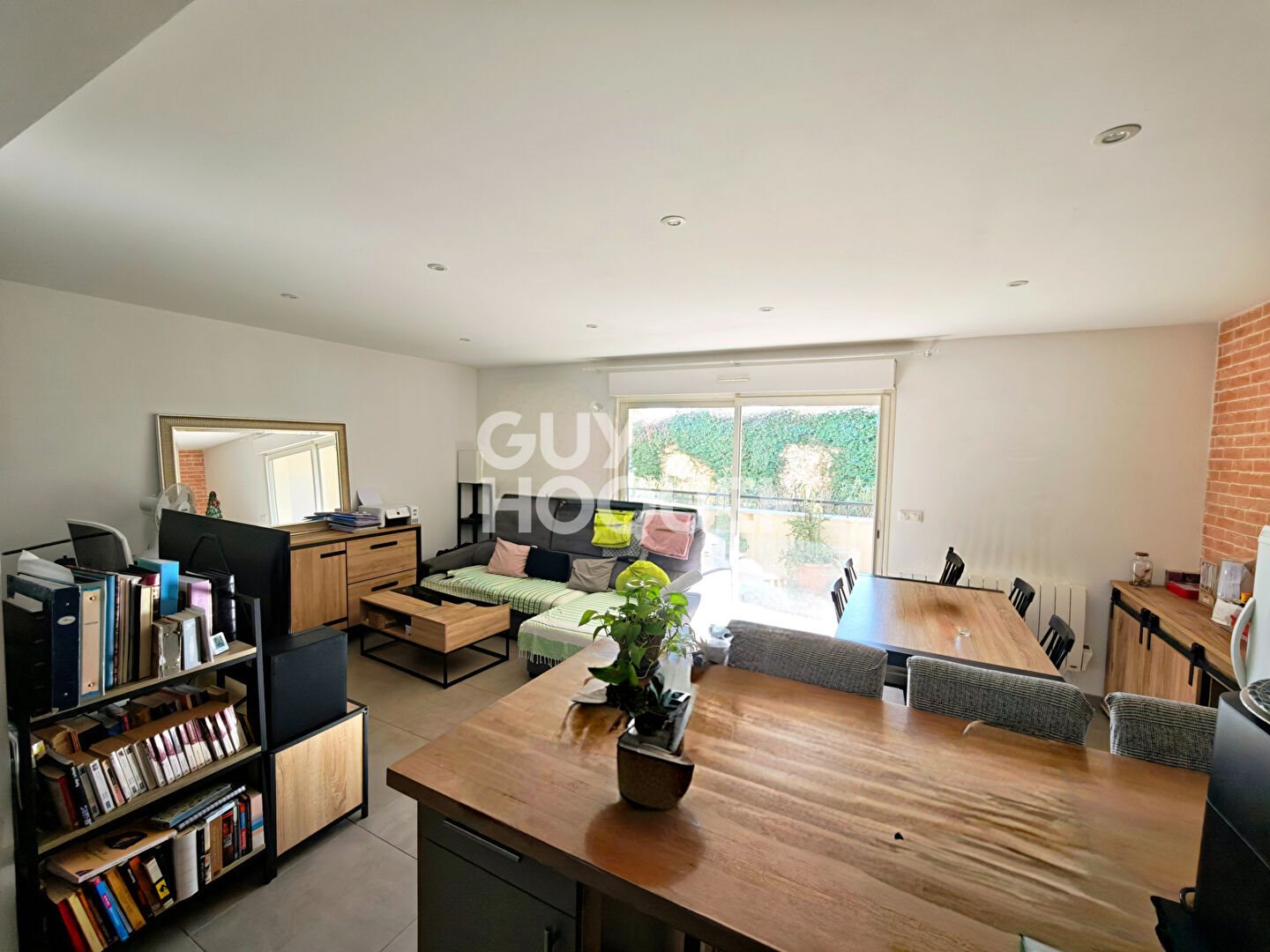 Appartement à louer, 81m², Mireval