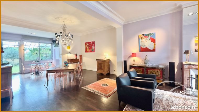 Maison à louer, 234m², Bordeaux