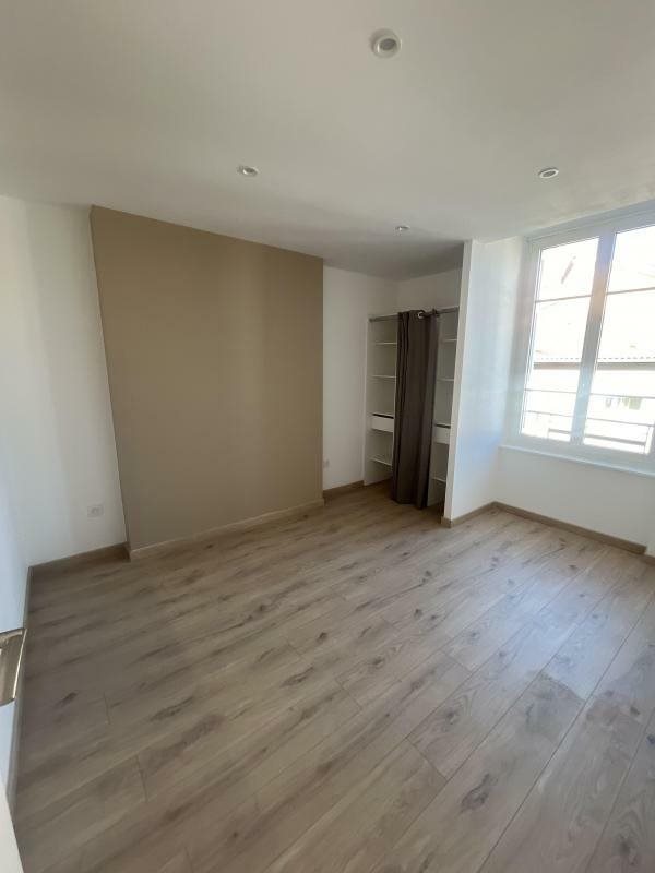 Appartement à louer, 60m², Saint-Etienne