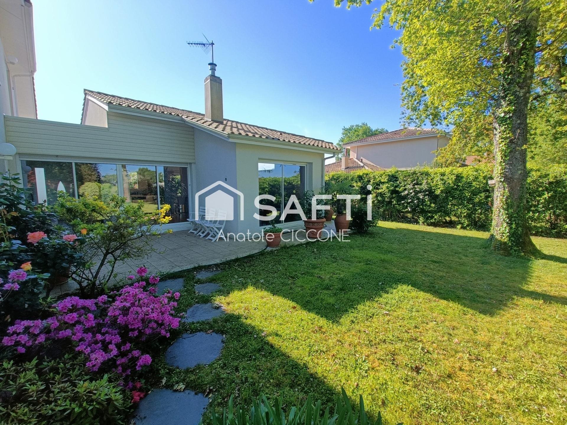 Maison à vendre, 213m², Gradignan