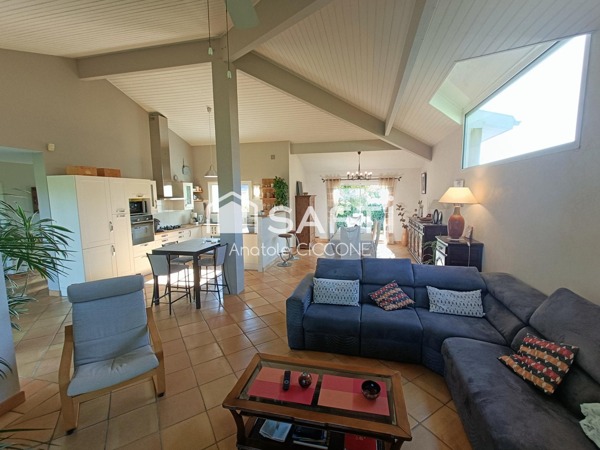 Maison à vendre, 213m², Gradignan