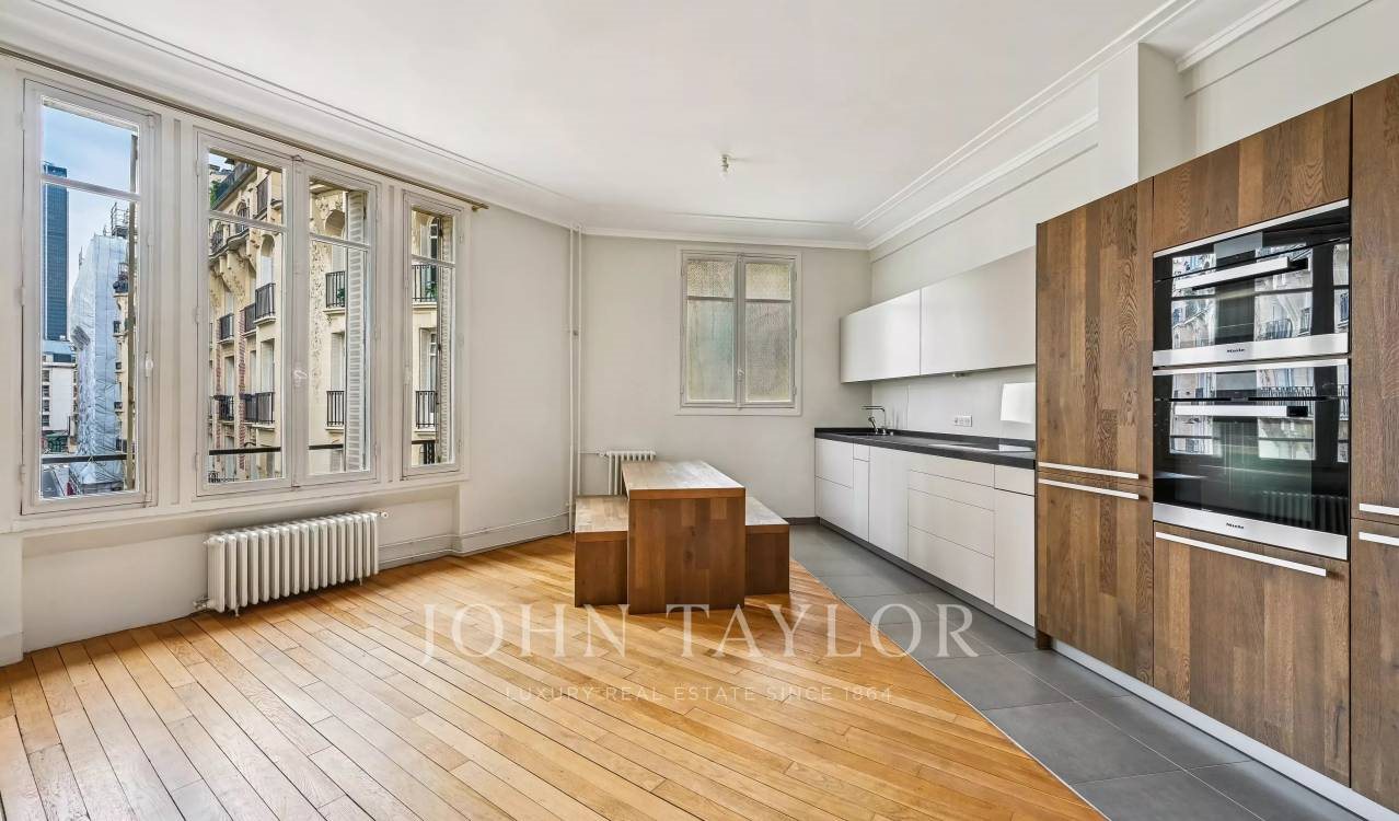 Appartement à louer, 81m², Paris 6ème