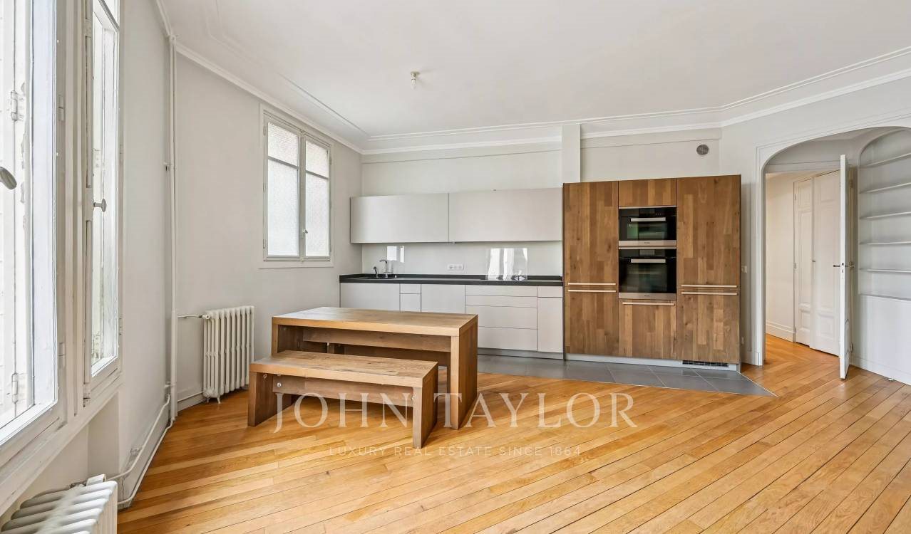 Appartement à louer, 81m², Paris 6ème