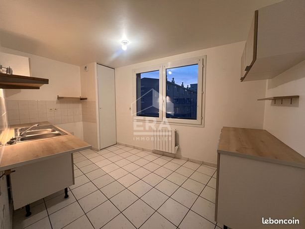 Appartement à louer, 83m², Reims