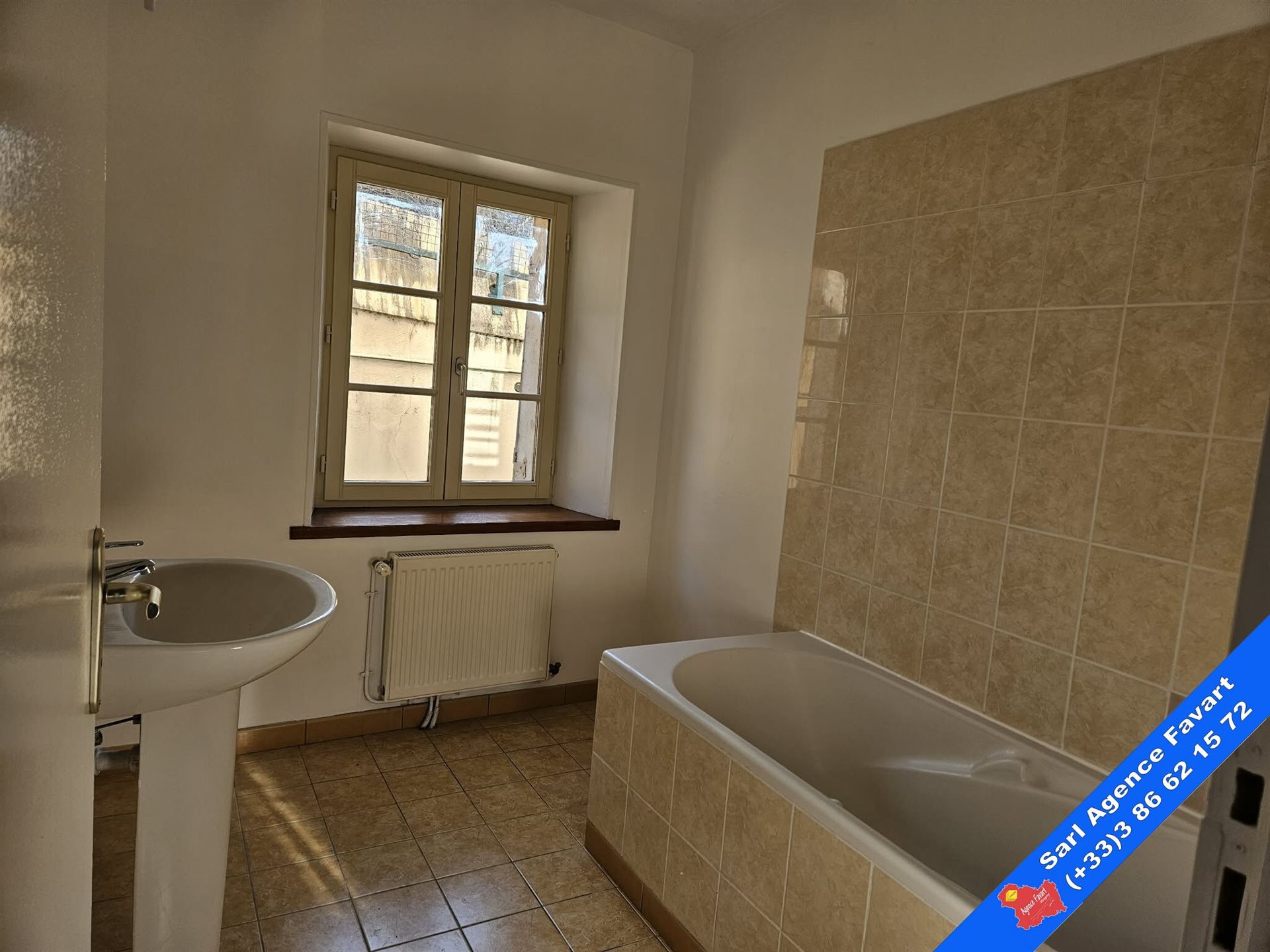 Appartement à louer, 49m², Joigny