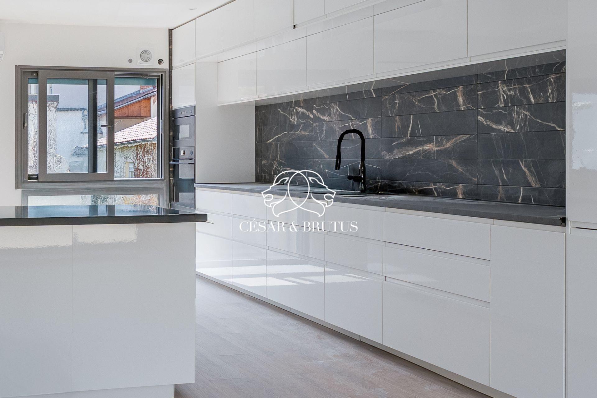 Maison à vendre, 220m², Lyon 7ème