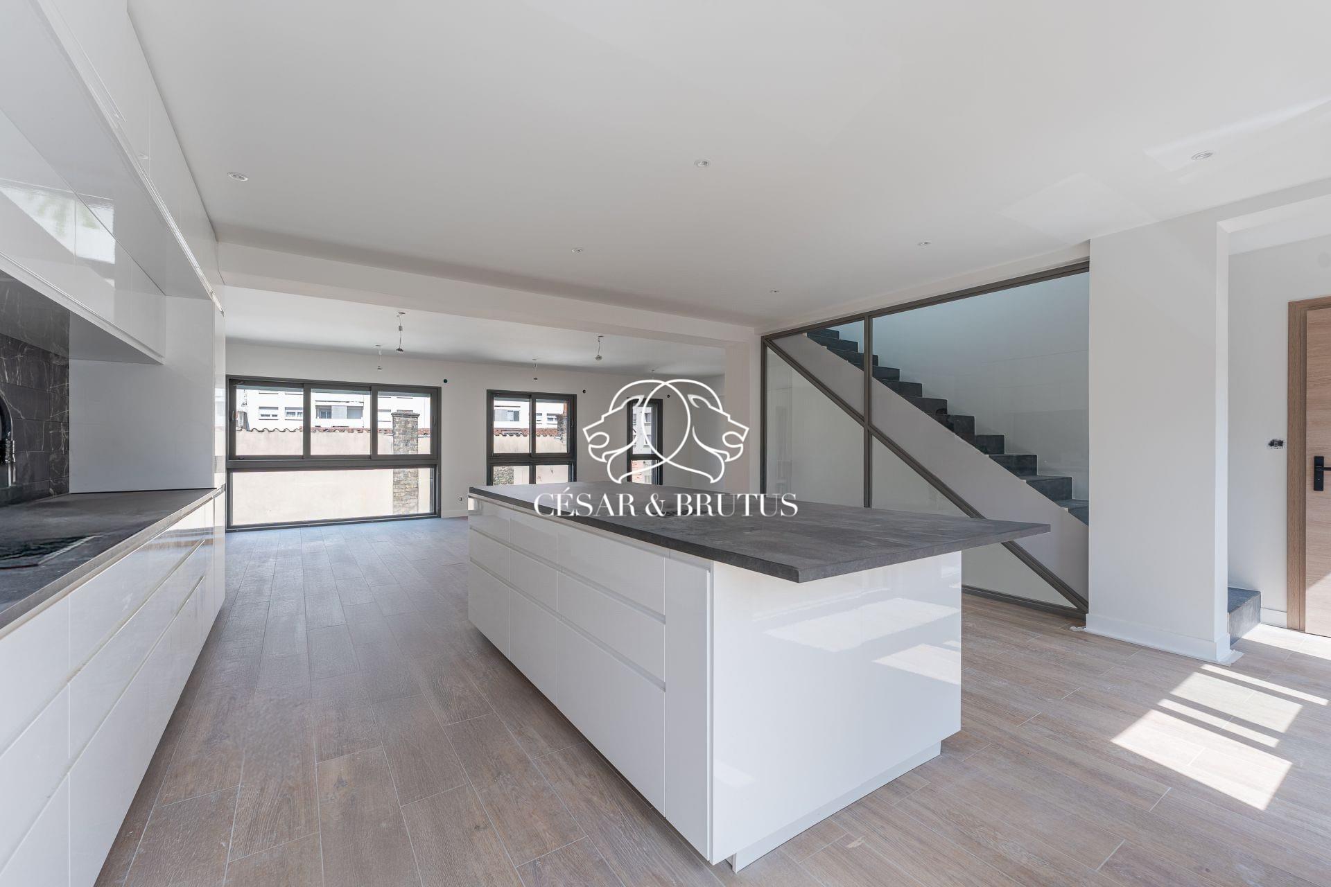 Maison à vendre, 220m², Lyon 7ème