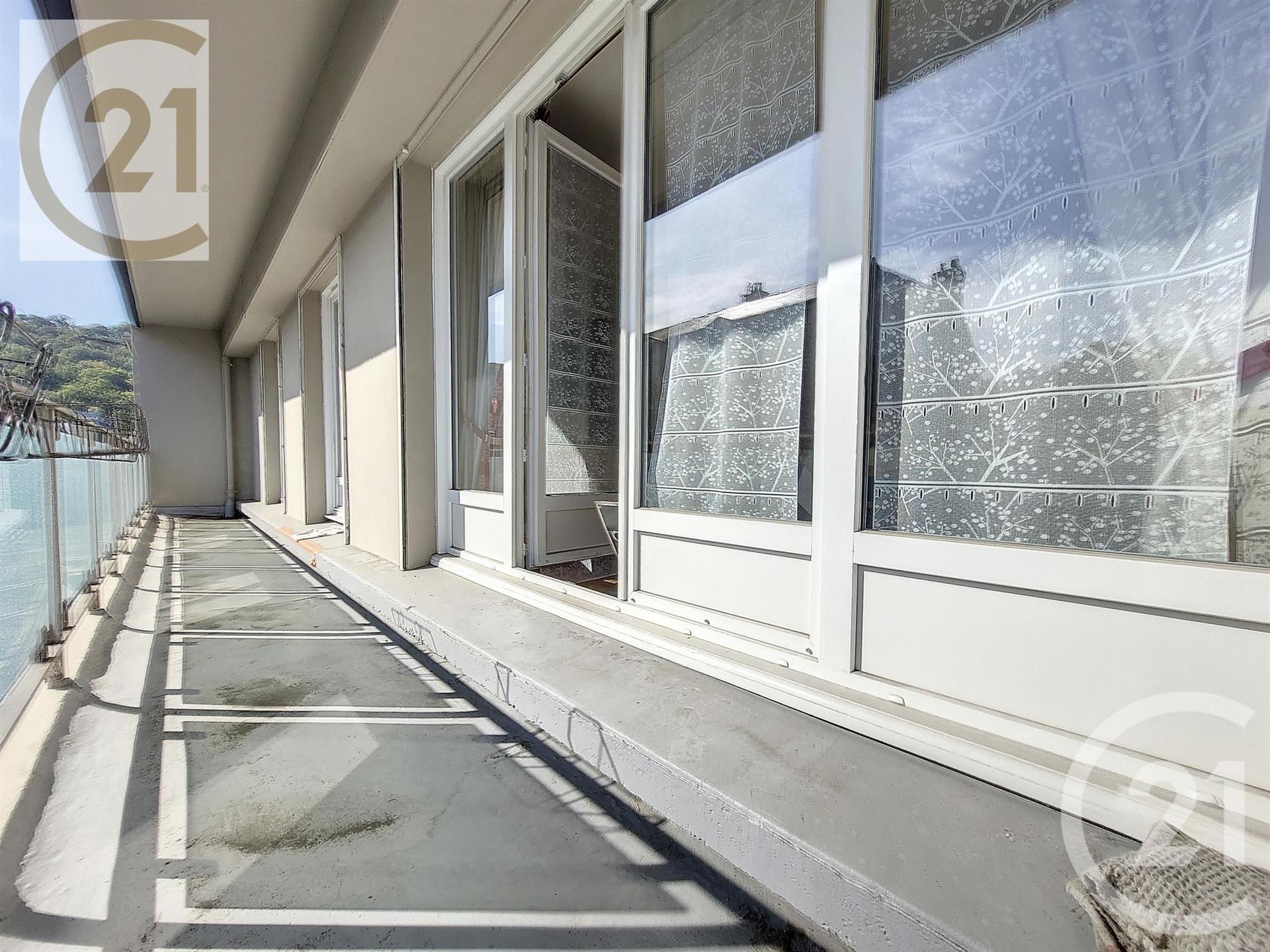 Appartement à louer, 66m², Lillebonne