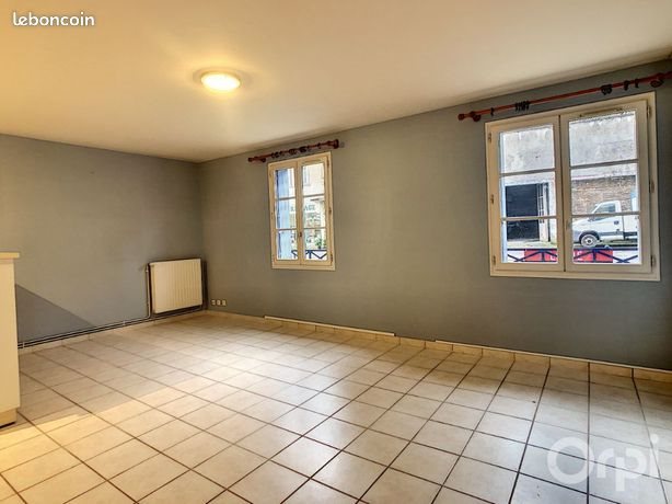 Appartement à louer, 70m², Terrasson-Lavilledieu