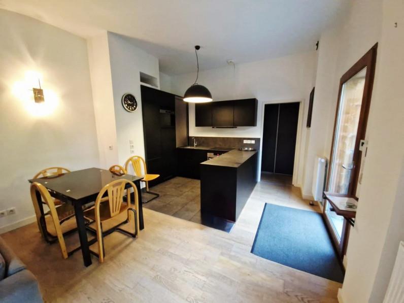 Appartement à louer, 70m², Bordeaux