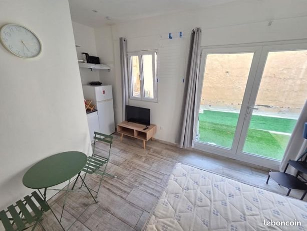 Appartement à louer, 14m², Marseille 4ème