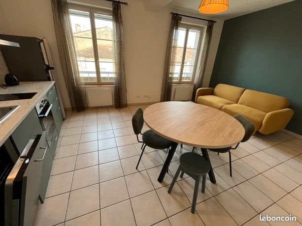 Appartement à louer, 46m², Nérac