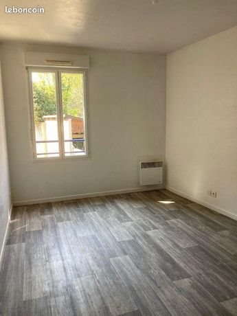 Appartement à louer, 49m², Montfort-sur-Meu