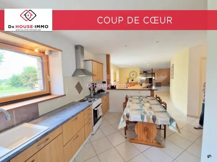 Maison à vendre, 258m², Parcé