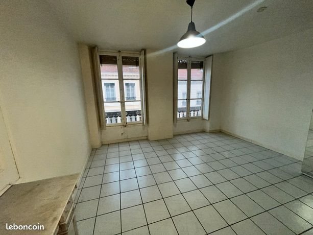 Appartement à louer, 28m², Lyon 2ème