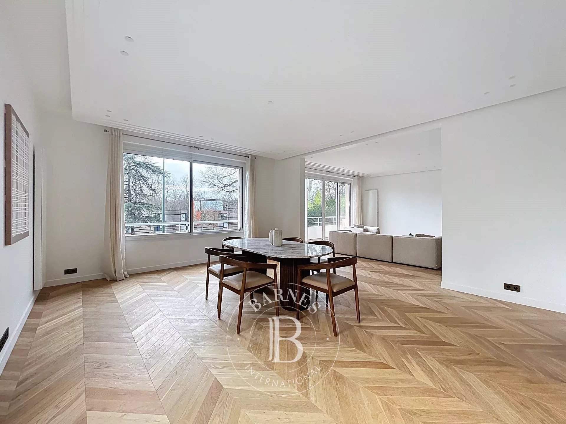 Appartement à louer, 163m², Paris 16ème