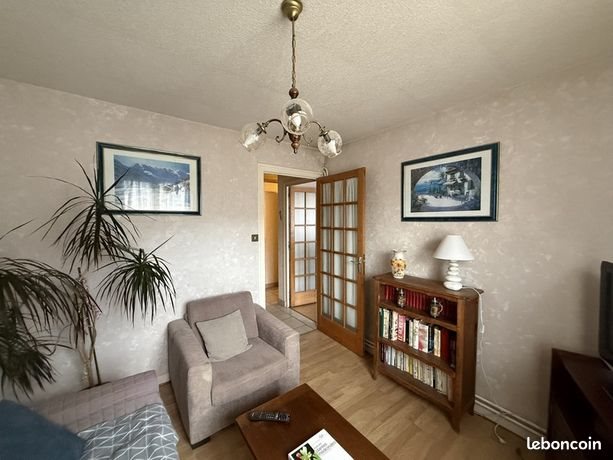 Appartement à vendre, 69m², Saint-Claude