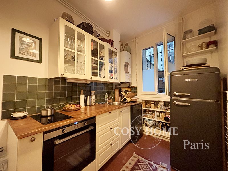 Appartement à louer, 48m², Paris 18ème