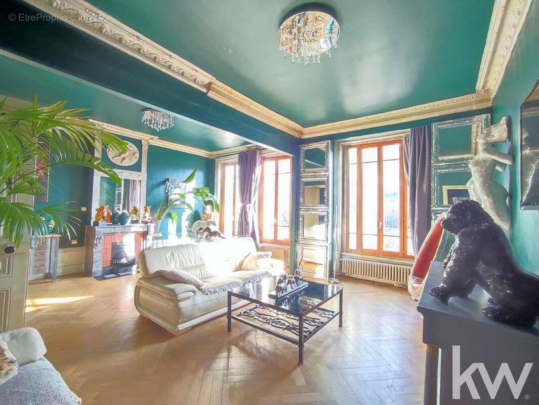 Appartement à vendre, 130m², Saint-Etienne