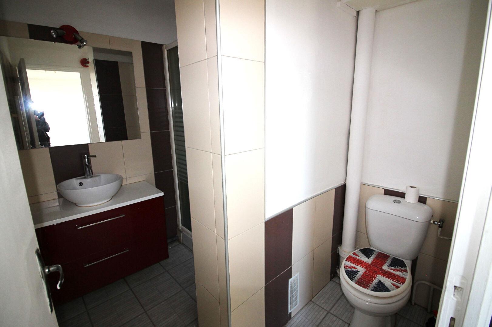 Appartement à vendre, 23m², Nîmes