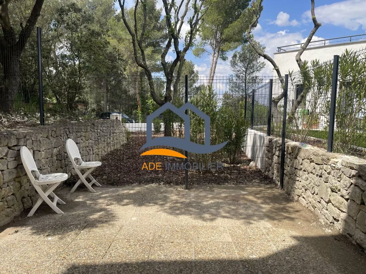 Appartement à louer, 31m², Eguilles