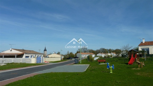 5 Km From Saint-Jean D'angely, Direction Saintes, In A Village W