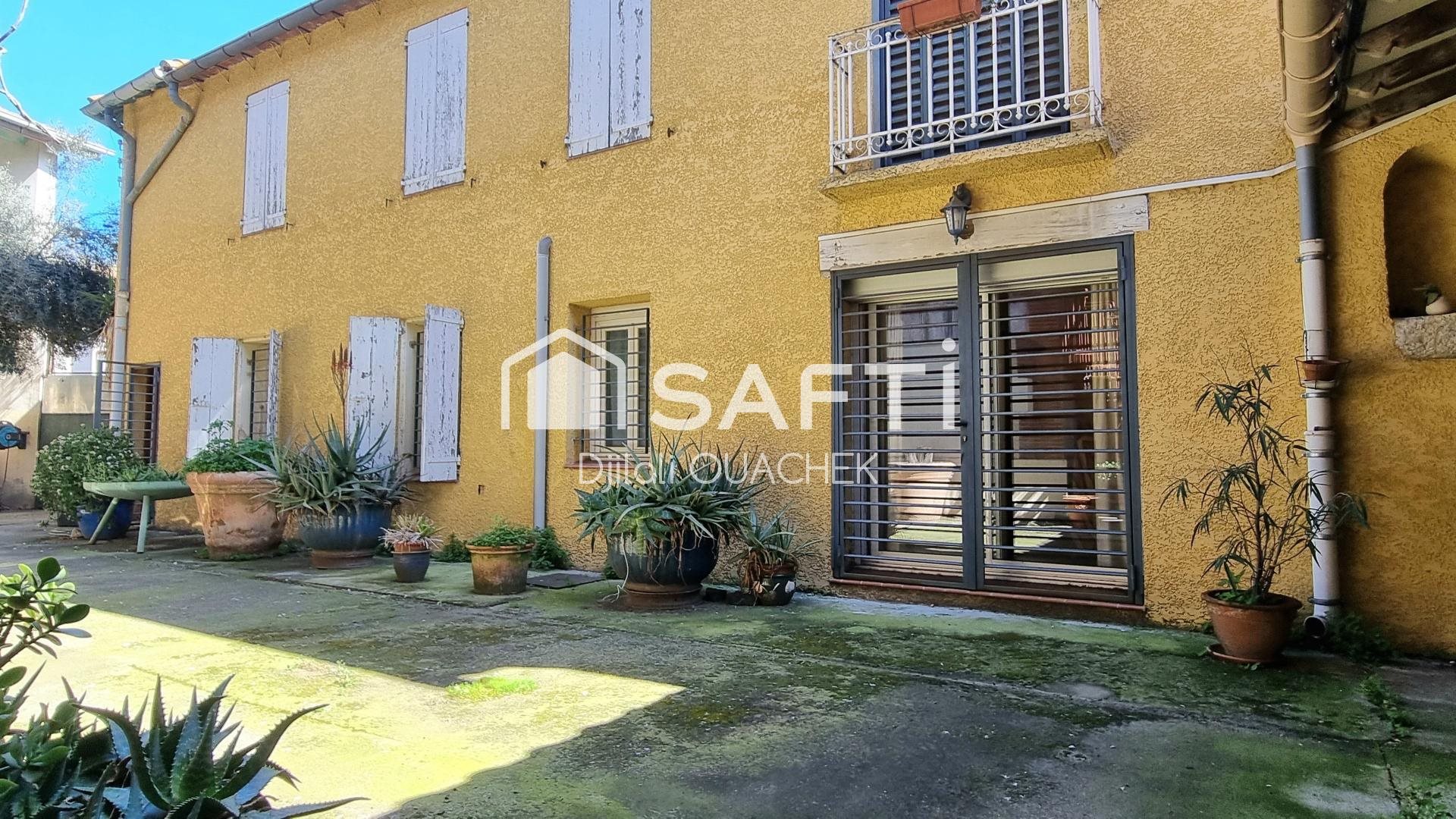 Maison à vendre, 158m², Perpignan