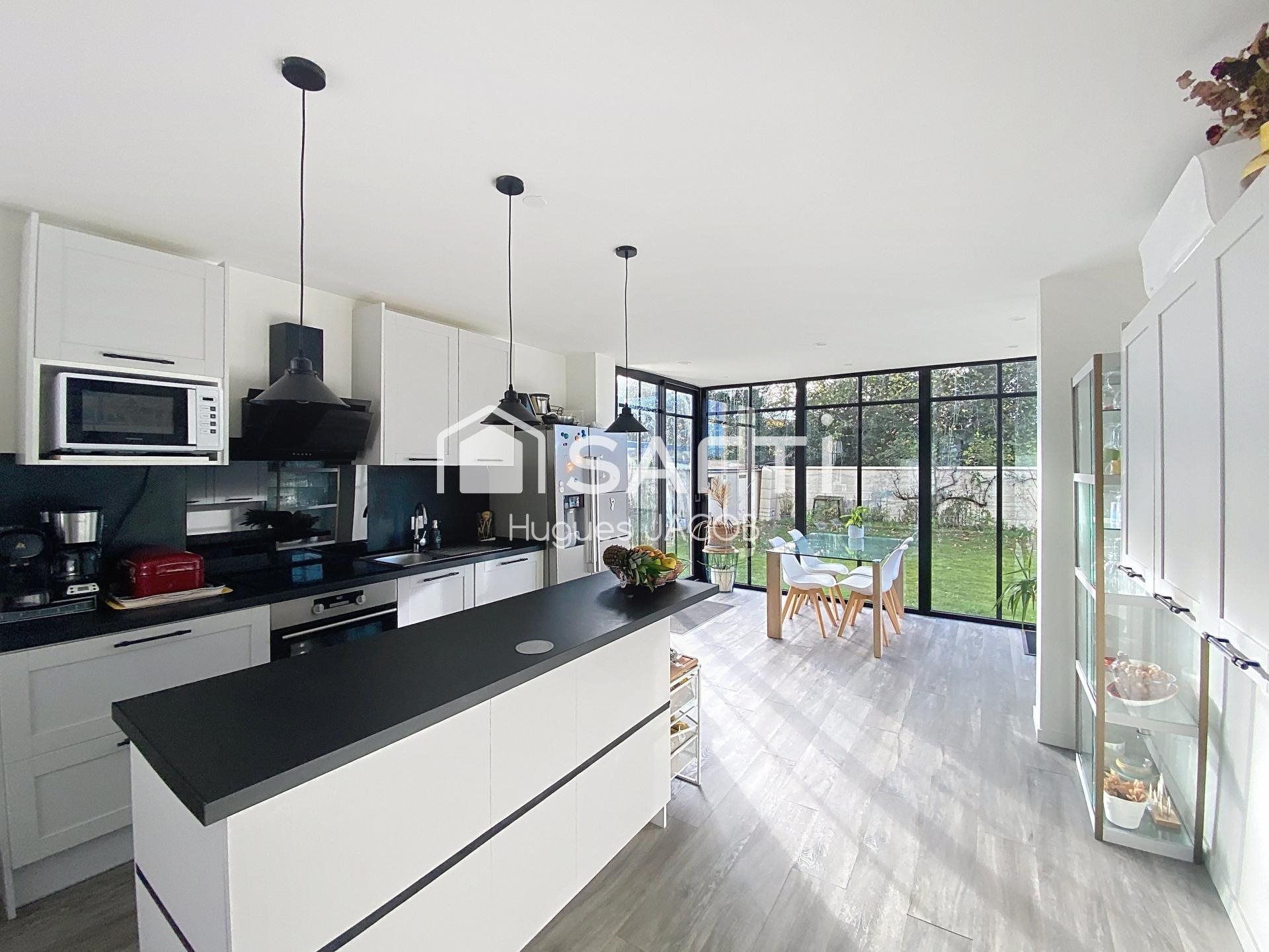 Maison à vendre, 105m², Saint-André-sur-Orne