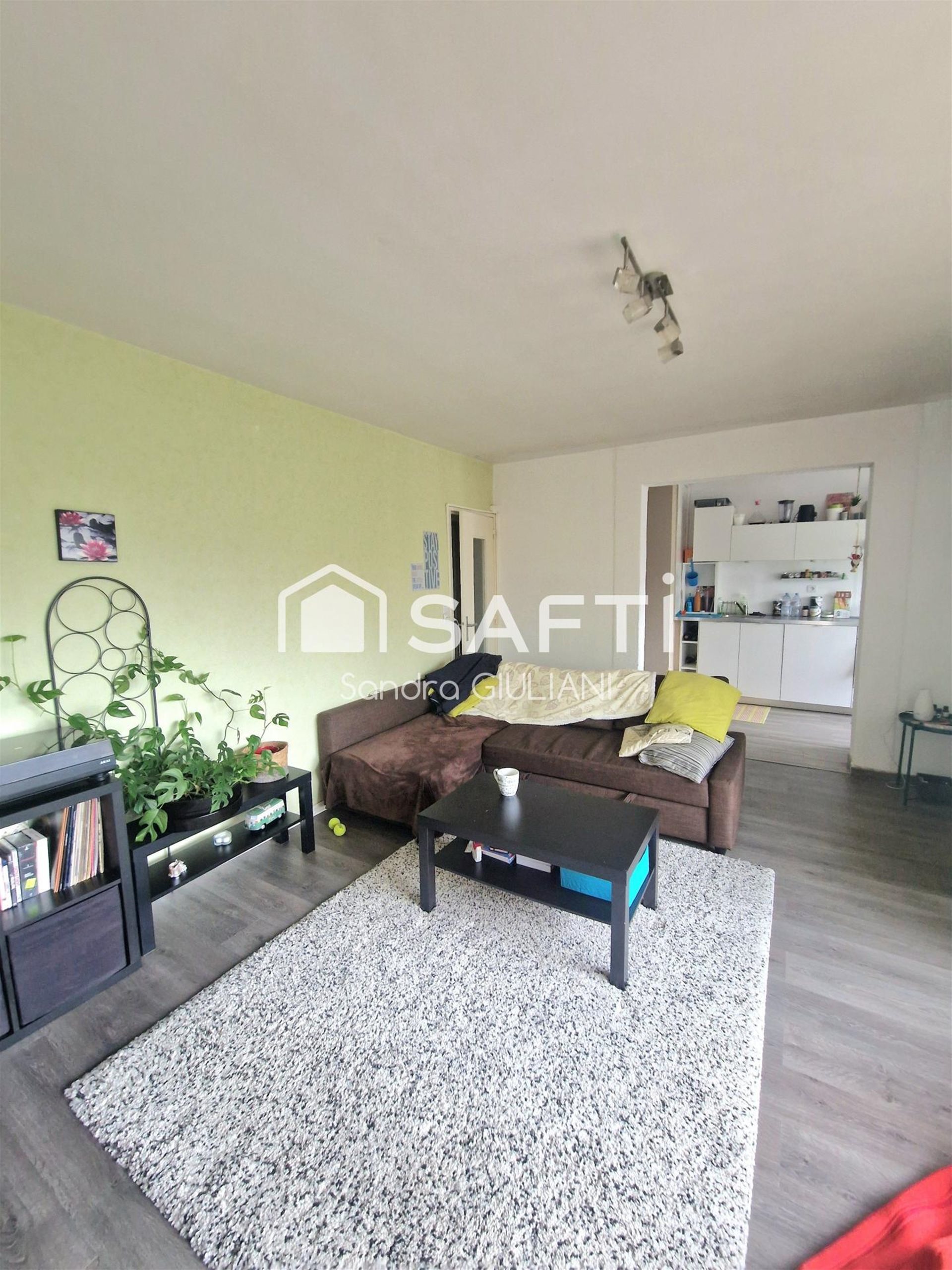 Appartement à vendre, 80m², Cosnes-et-Romain