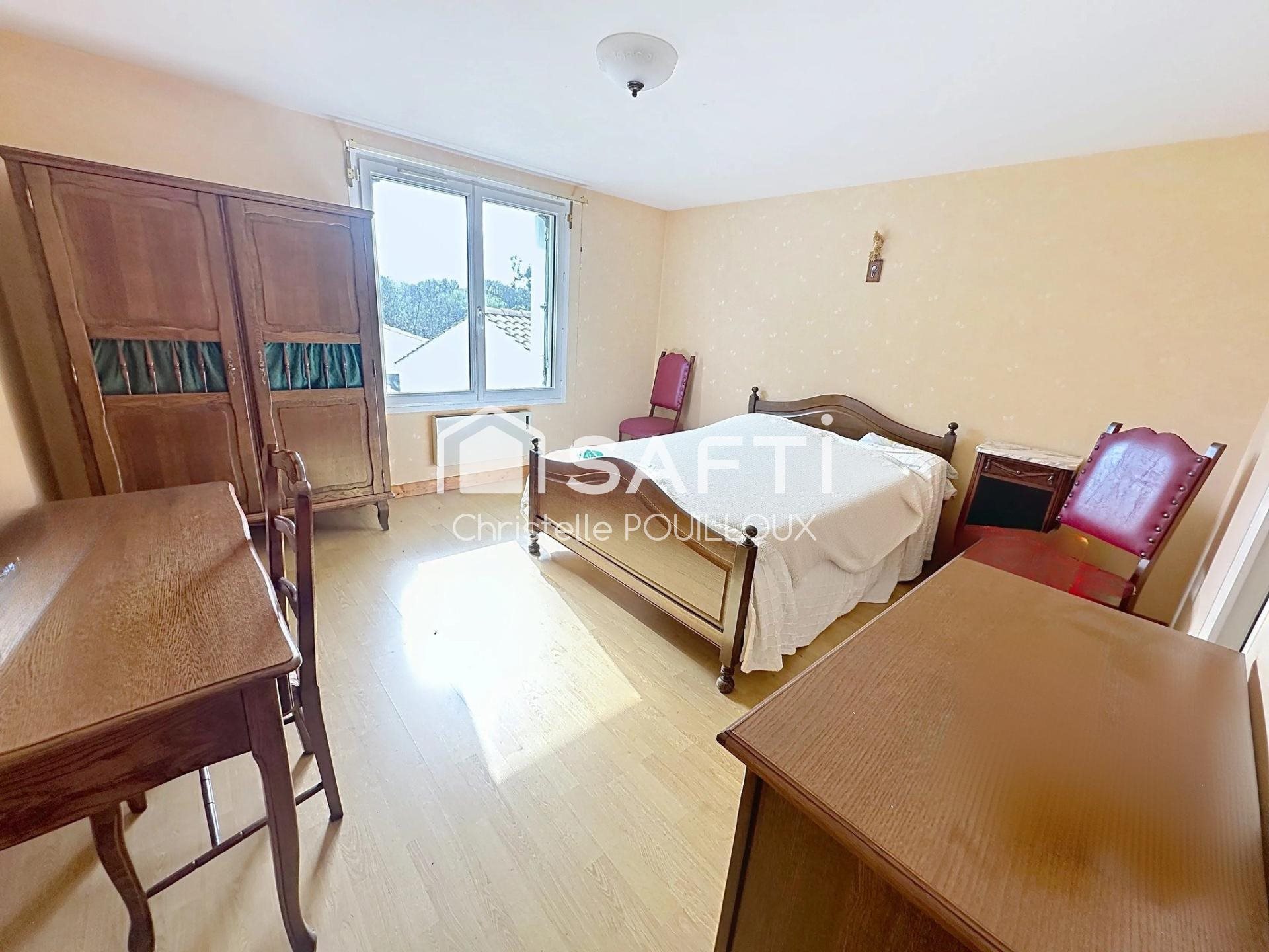 Maison à vendre, 147m², Aiffres