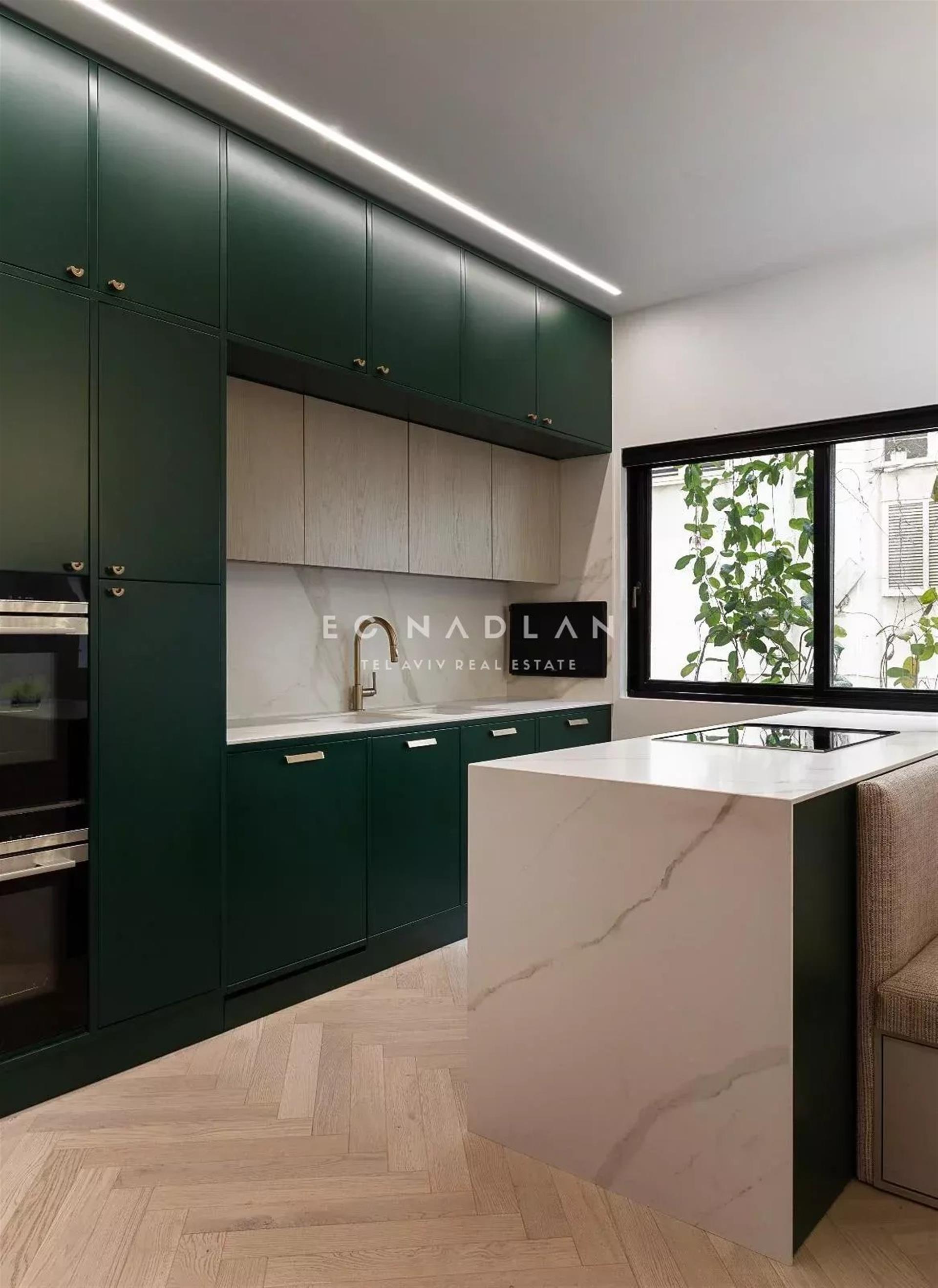 For sale in Tel Aviv, near the Frishman seafront