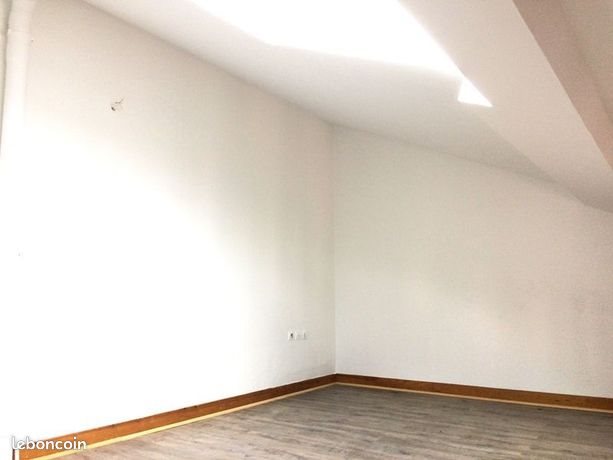 Appartement à louer, 26m², Lille