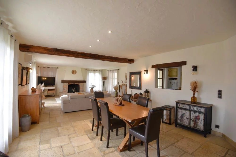 Maison à vendre, 168m², Seillans