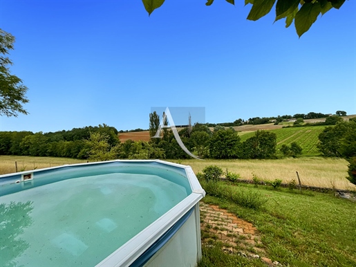 Landhaus mit schöner Aussicht und weiten Freiflächen