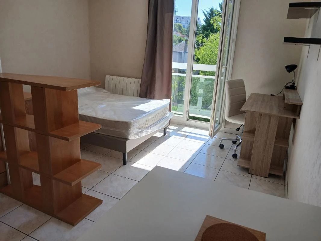 Appartement à louer, 19m², Tours