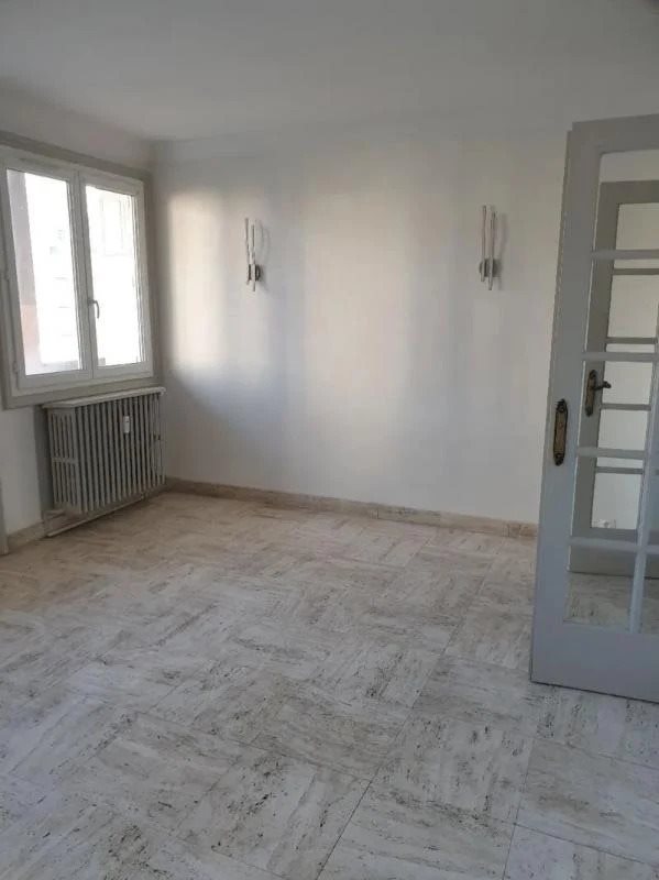 Appartement à louer, 70m², Saint-Etienne