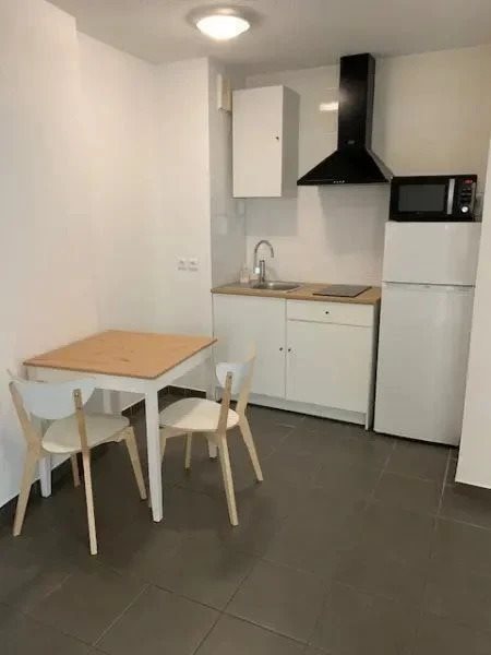 Appartement à louer, 24m², Nice