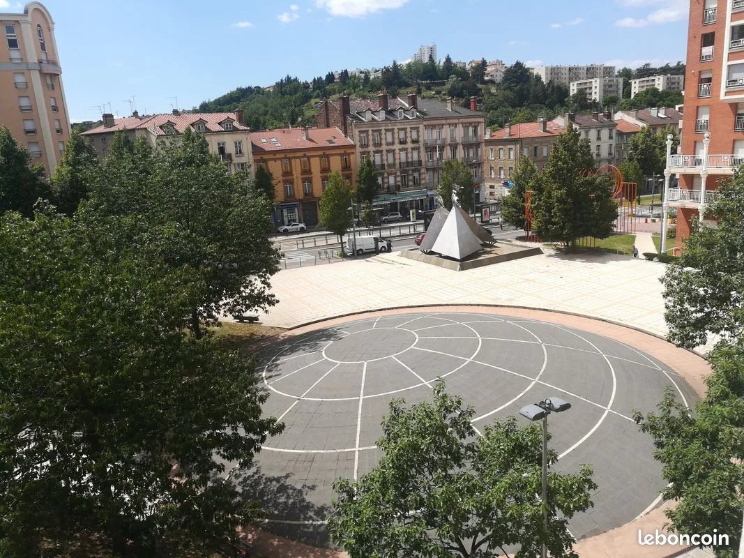 Appartement à louer, 19m², Saint-Etienne