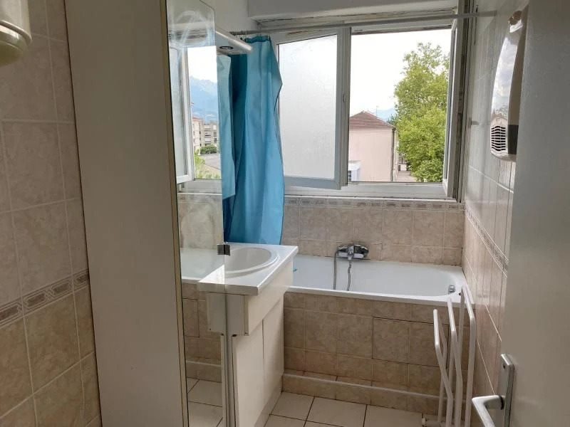 Appartement à louer, 29m², Grenoble