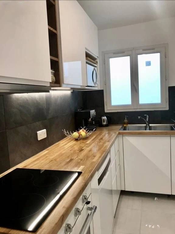 Appartement à louer, 48m², Paris 19ème