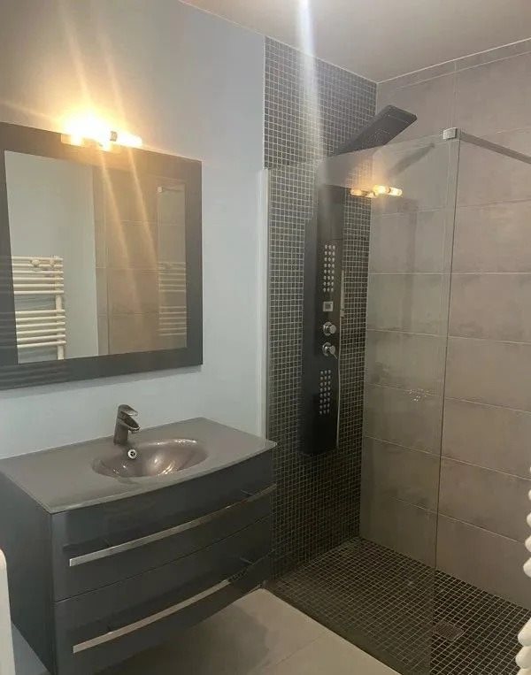 Appartement à louer, 41m², Grenoble
