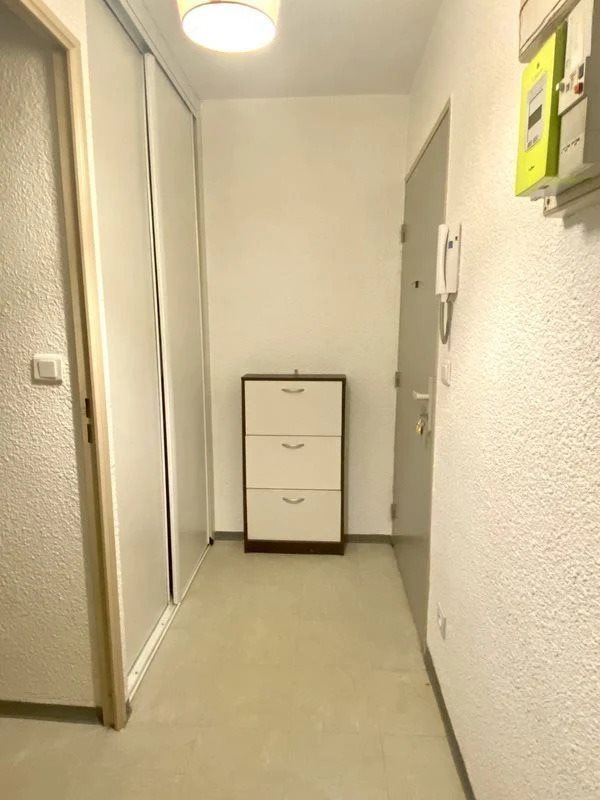 Appartement à louer, 19m², Tours