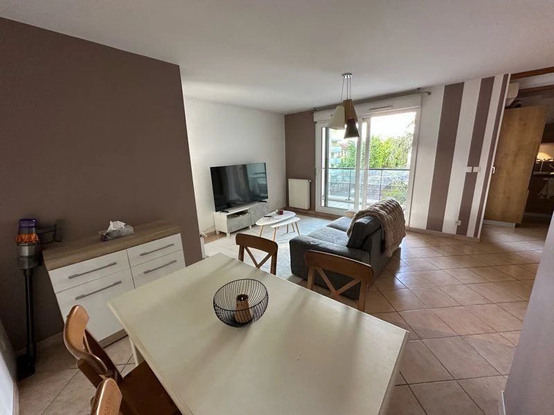 Appartement à louer, 65m², Lyon 8ème