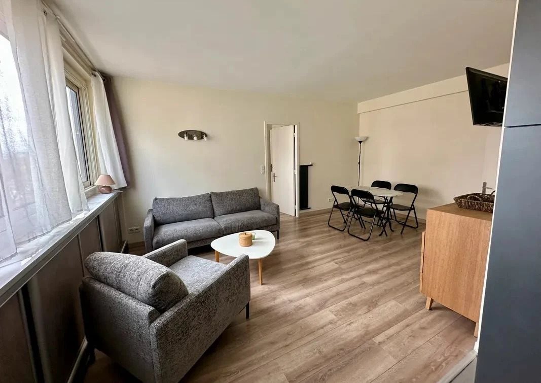 Appartement à louer, 38m², Paris 16ème