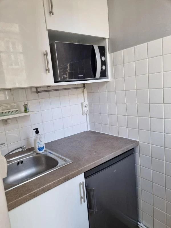 Appartement à louer, 16m², Paris 20ème
