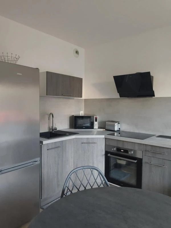 Appartement à louer, 48m², Vedène