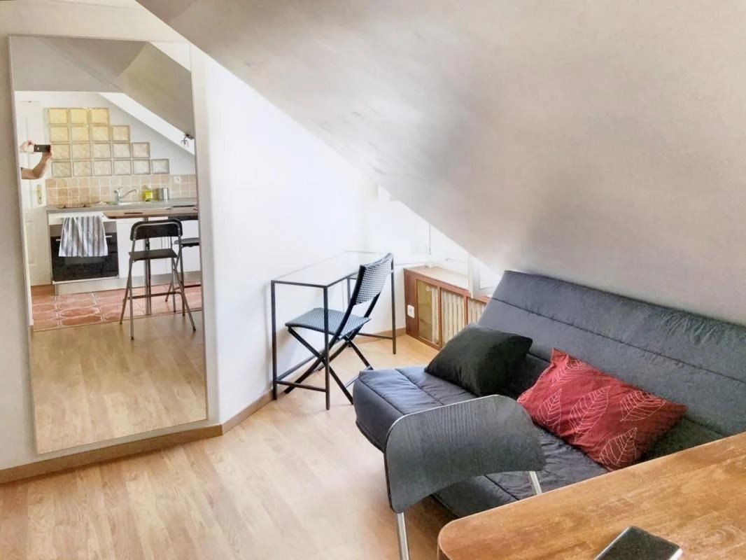 Appartement à louer, 21m², Paris 17ème