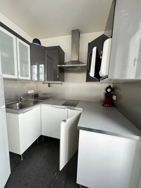 Appartement à louer, 21m², Paris 17ème